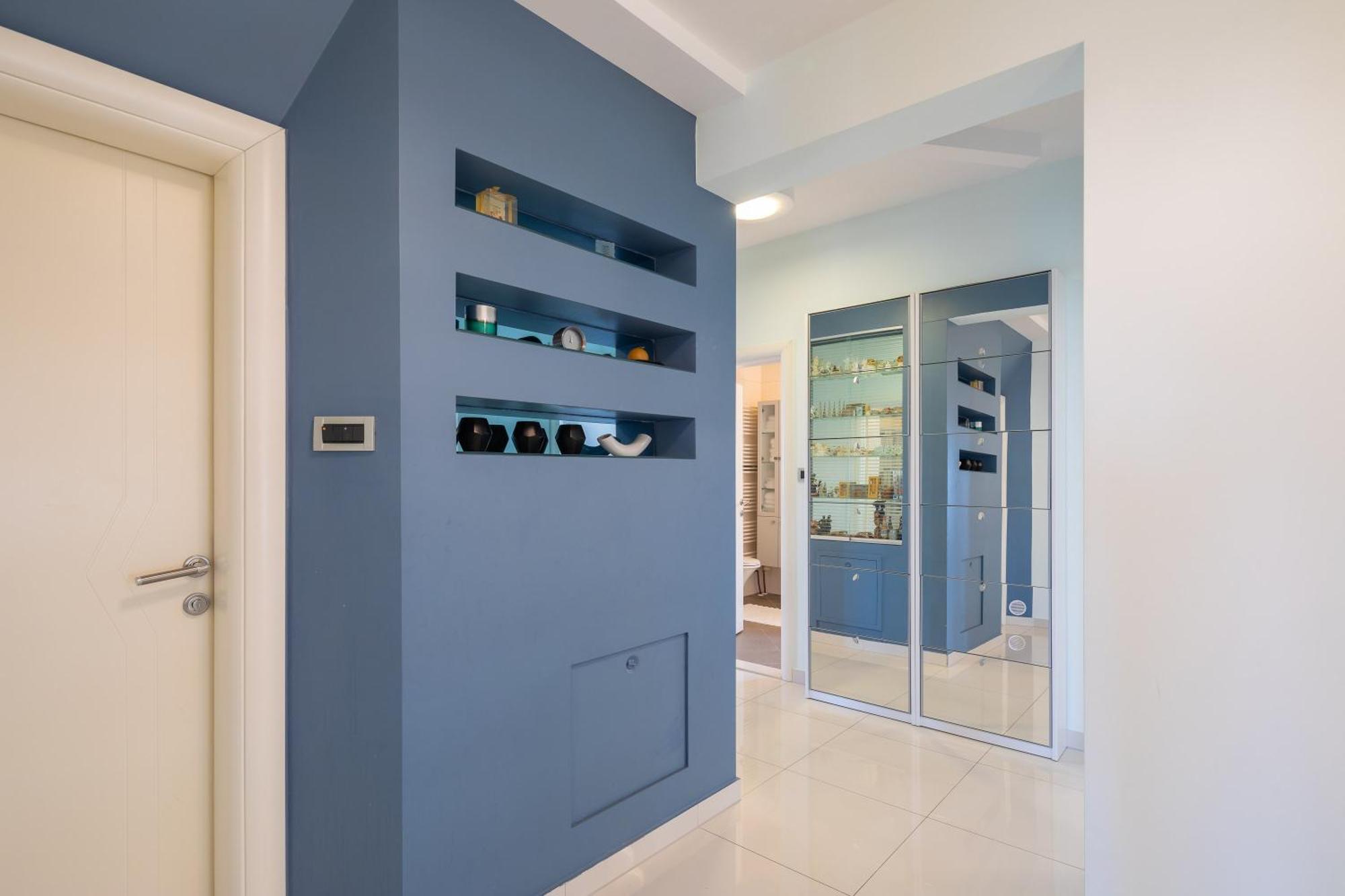 Brkic Apartments With Private Parking Makarska Exterior photo